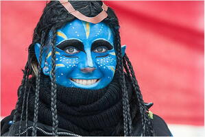 femme bleue